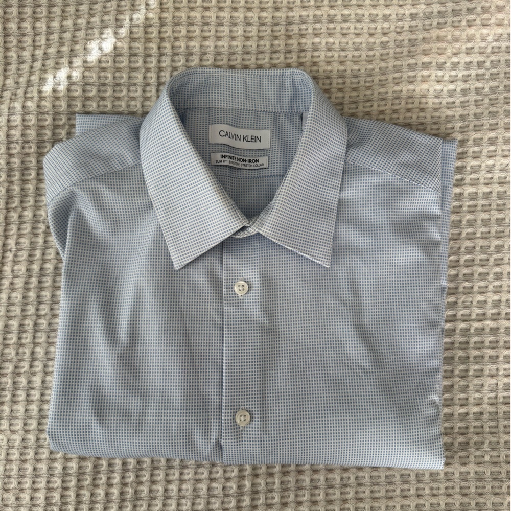 Calvin Klein Men's Light Blue Dress Shirt